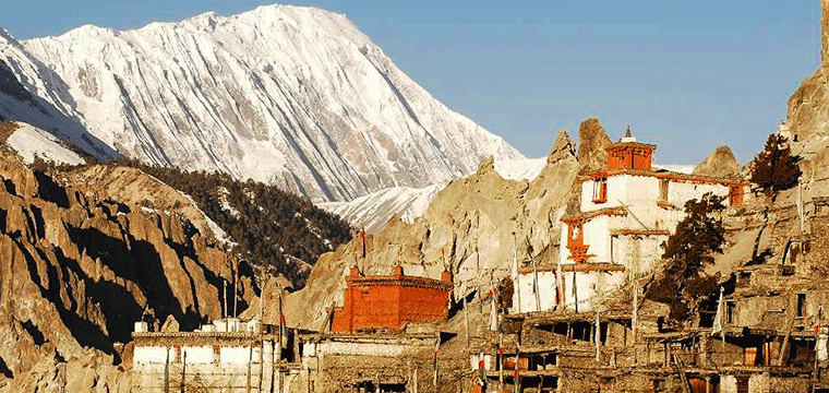 [Annapurna Circuit] Day 6: Pisang to Manang (3540m)