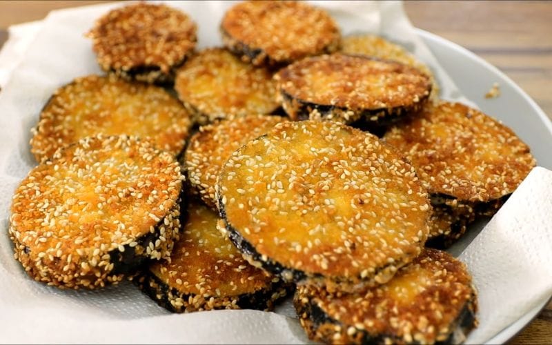 Cà Tím Chiên Giòn: Bí Kíp Làm Món Ăn Chay Mềm Trong Giòn Ngoài