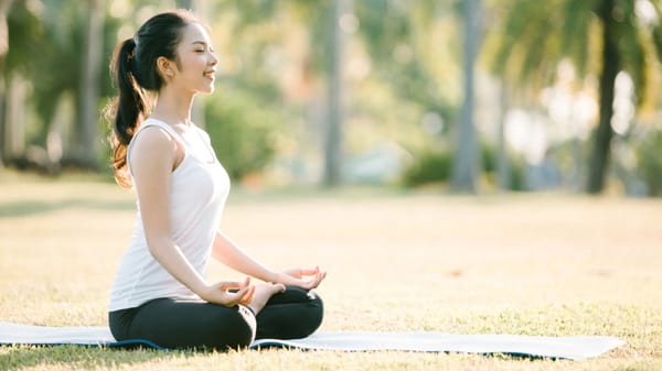 Detox và Thiền: Bộ Đôi Hoàn Hảo Để Thanh Lọc Tâm Trí 🌿🧘♀️