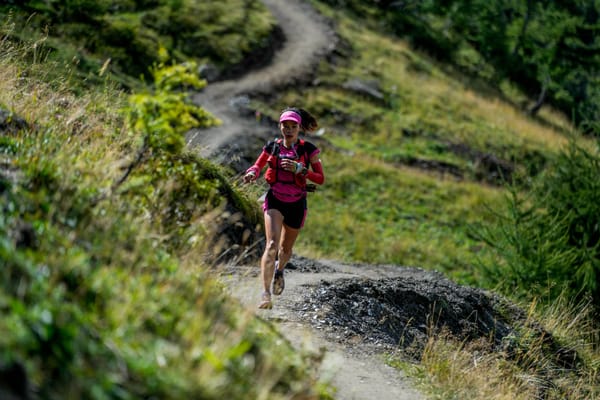 Phòng Ngừa Chấn Thương Khi Chạy Trail: Bí Kíp Tăng Cường Cơ Bắp Chân, Hông và Chạy Đúng Kỹ Thuật