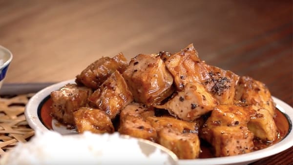 Đậu hũ kho tiêu chay – Món ăn giản dị nhưng cực đưa cơm